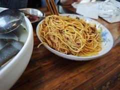 -中和裴氏蹄花(府河路店)