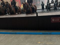 -青年公社烤鸭(滨湖银泰店)