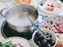 -布罗城堡自助烧烤(鸿通城购物中心店)