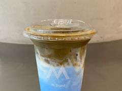 地球拿铁-M Stand(上海人民广场来福士店)