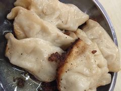 -黄阿姨锅贴大王(万航渡路店)