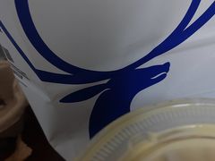 -瑞幸咖啡(江南万达三层店)