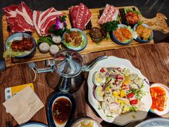 -明洞阿姨·韩式酱蟹烤肉·创意料理(三元桥店)