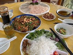 -官塘陈记鱼生·潮汕砂锅粥·牛肉火锅(潮枫路总店)