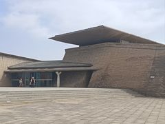 -敦煌石窟文物保护研究陈列中心