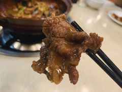 肥牛-胡须佬鸡煲四季火锅(龙珠大道店)