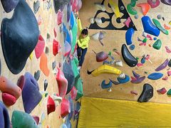 -问山MountQuest攀岩馆