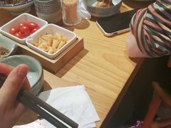 -野山舂·贵州现舂酸汤火锅(鸿通城店)