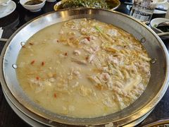 酸汤兔大锅-老来福·非遗酸汤兔(凯旋路店)