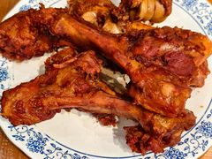 -老天桥酱肉烧饼夹肘子(天桥店)