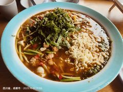 鲜椒鱼蛋-盐帮食坊•小河帮川菜(四川师大店)