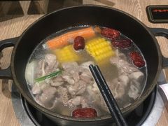 -呷哺呷哺(新世界百货望京店)