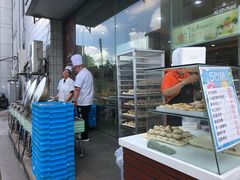 面包甜点陈列柜-长发西饼(临顿路店)