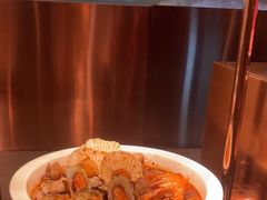 -牛YO寿喜烧·铁板烧和牛火锅自助(市府恒隆店)