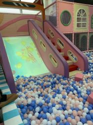 -雅乐达儿童乐园(海韵广场店)