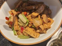 -湘阁里辣(东门茂业店)