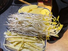 -小饕荟雅安贡椒鱼鲜馆(广福桥店)