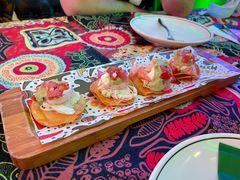 鲜虾牛油果塔塔-Famous肥猫墨西哥音乐餐吧(五棵松华熙LIVE店)