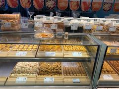 面包甜点陈列柜-尚酥坊·手工點心(七里庙店)