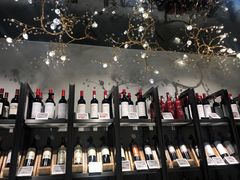 -中百仓储超市有限公司(越秀星汇维港店)