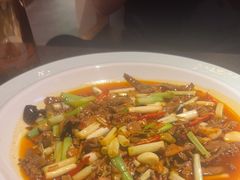 -万重锦·人文川菜馆(骡马市店)