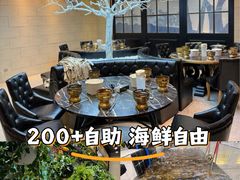 -川骄海鲜自助(王府井奥莱UP TOWN店原世界之花店)