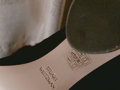 -STUART WEITZMAN(静安嘉里中心店)