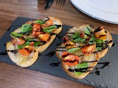 罗勒叶小番茄面包-1861意大利餐厅(文化广场店)