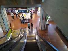 -新华书店(泉城路店)