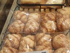-顶东面包花园·生日蛋糕(世博店)