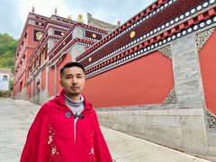 -塔尔寺游客服务中心