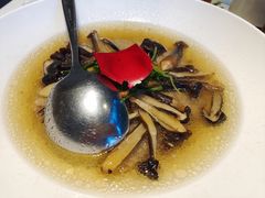 -上座云间·青年赣菜(绿茵店)