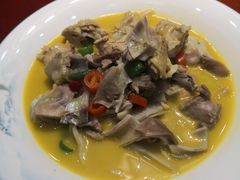 -魏铭鱼头捞饭(晋阳路店)