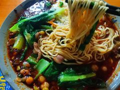 -丁丁猫重庆小面(徐州路店)