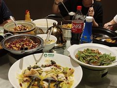 -绿草地·湘菜(酃湖师院店)