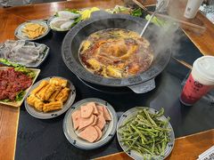 -重庆故事姊妹老火锅(财经学院店)