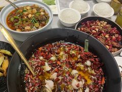 -雀蓝川菜(奥体广场店)