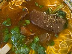 -金杨拉面王小吃面馆·牛三宝面·红烧牛肉粉