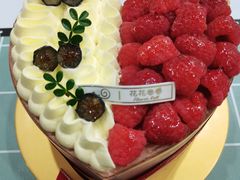 -花花卷卷·鲜食蛋糕(泉屋店)