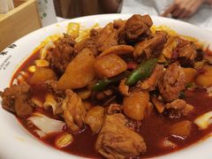 新疆大盘鸡-提雅新疆炒米粉(青岛万象城店)