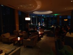 -广州柏悦酒店·悦吧·顶楼露天酒吧
