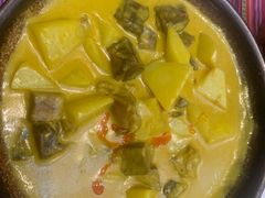 -香巴拉云南餐厅(华莱坞店)