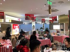 大堂-西贝莜面村(上海百联西郊店)