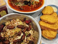 -辣盆盆麻辣小龙虾(哈尔滨总店)