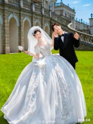 -第一夫人婚纱摄影(南京店)