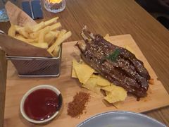 -MARU玛露音乐餐厅(大学路店)