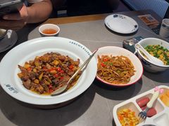 -山涧肴·湘味家肴(松岗满纷天地店)