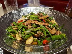 -巴特餐饮6加1音乐餐吧·新疆菜