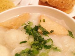 财源滚滚鱼蛋粉-翠华(澳门银河店)
