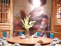 -老滇山寨•云南特色菜•地方菜•民族风情歌舞表演(金碧店)